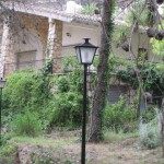 VILLA WITH FINE PLOT NEEDING RENOVATION
