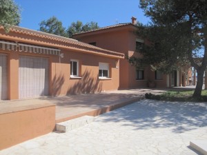 Villa Jose 1075clf 999,975 Euros